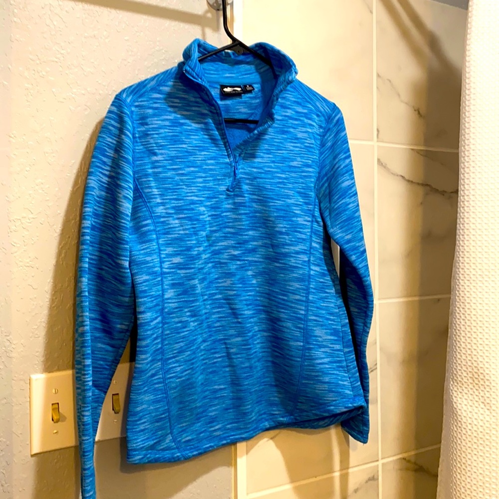 Cascade sport quarter zip pullover